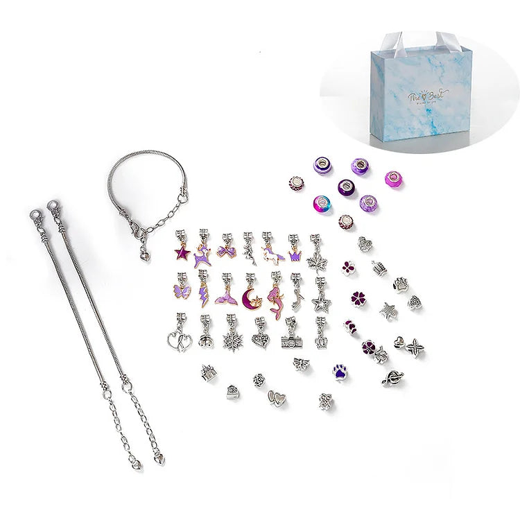Enhanced Product Title: "DIY Weihnachtsmotiv Armbandset – Luna | Kreatives Bastelset für festliche Schmuckgestaltung" 

This title includes relevant keywords and phrases that can improve visibility in Google Shopping while clearly conveying the product's