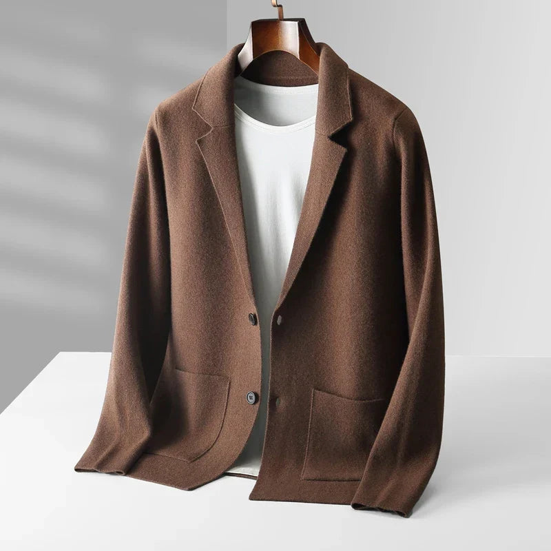 Cardigan – Quiet Confidence in Every Stitch