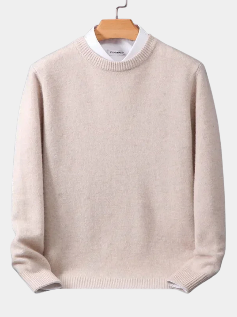 Casual knit pullover sweater with crew neckline and rib trim