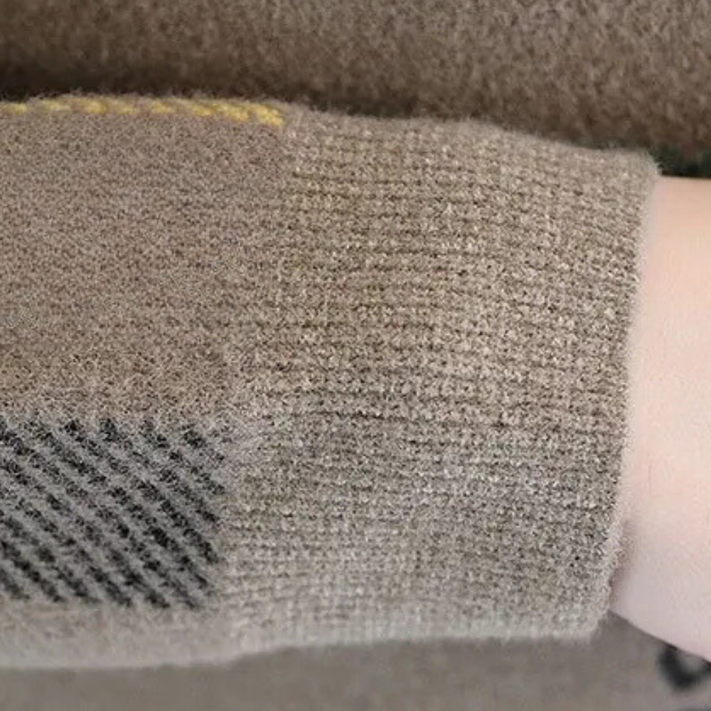 Casual Men's Sweater with Timeless Design - Otis