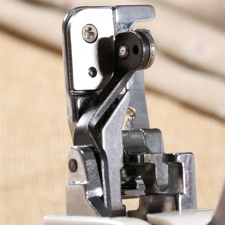 Overlock Sewing Machine Foot – 3-in-1 Edge Cutter, Stainless Steel, Universal Fit