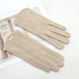 SuaveTouch Classic Sweden Women's Gloves - Elegant Winter Handwear for Ultimate Comfort and Style