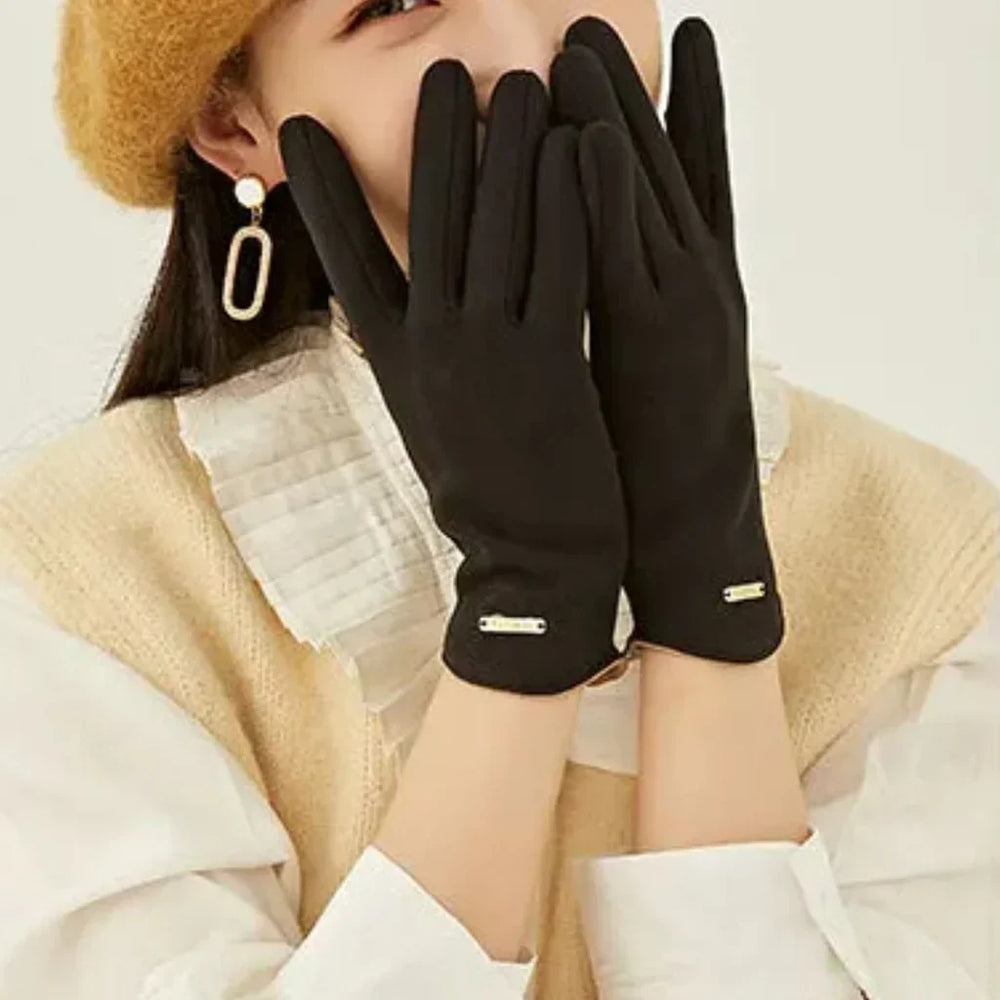 SuaveTouch Classic Sweden Women's Gloves - Elegant Winter Handwear for Ultimate Comfort and Style
