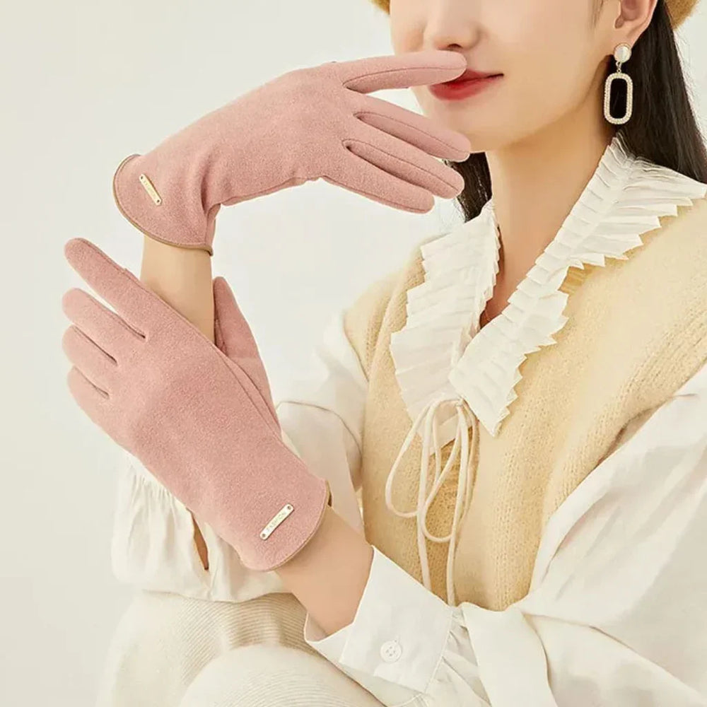 SuaveTouch Classic Sweden Women's Gloves - Elegant Winter Handwear for Ultimate Comfort and Style
