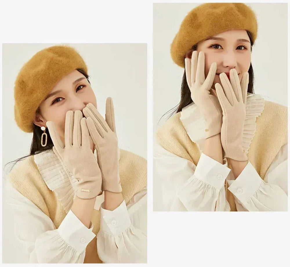 SuaveTouch Classic Sweden Women's Gloves - Elegant Winter Handwear for Ultimate Comfort and Style