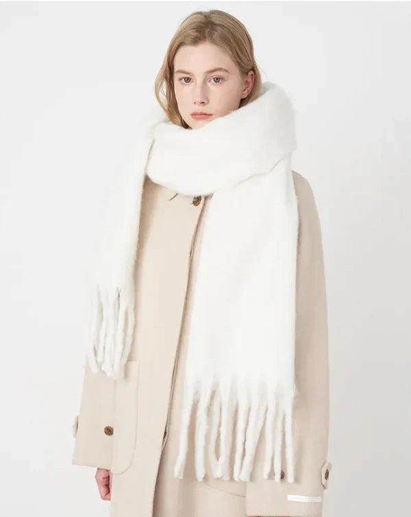 Luxurious Women's Cashmere Scarf - Eloise Collection | Soft, Warm & Stylish Accessory