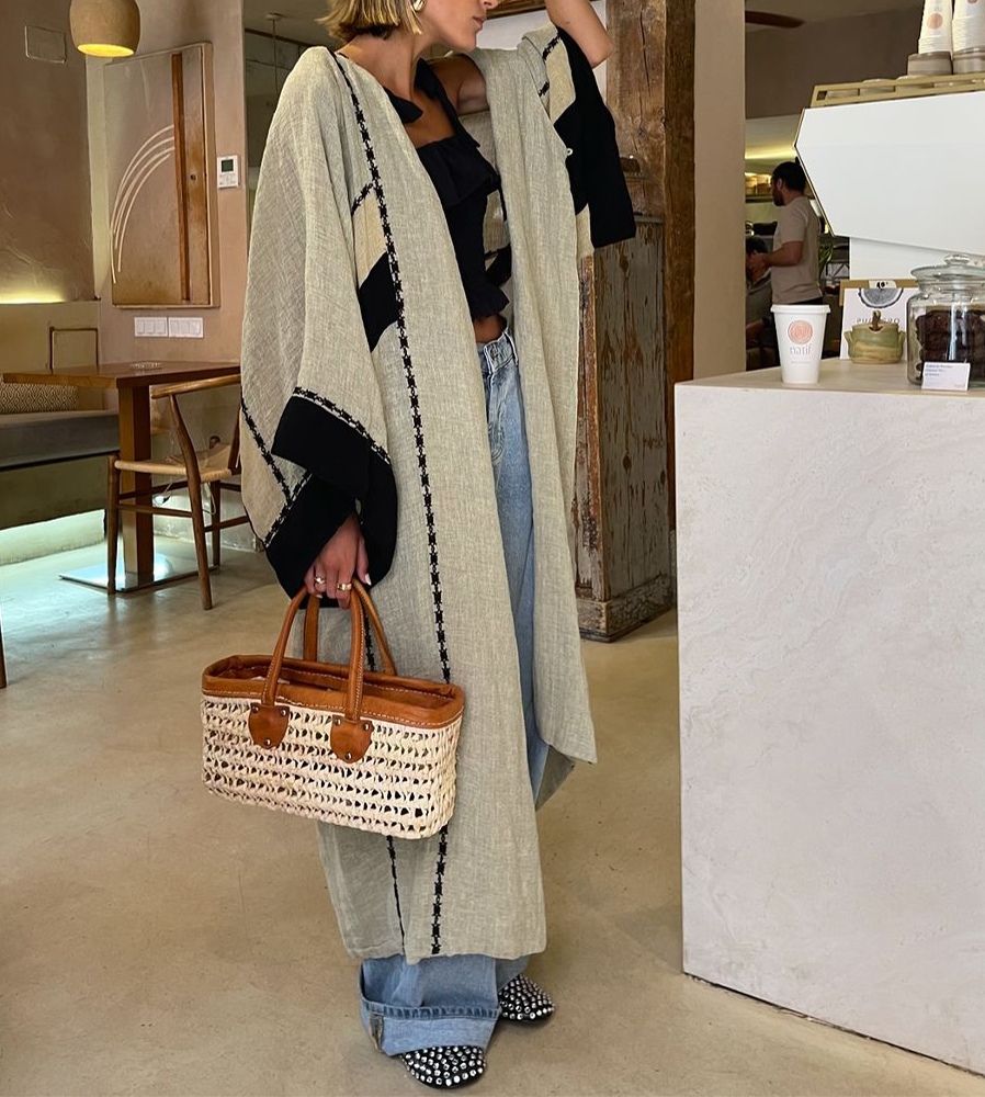 Comfortable Long Kimono with Border Print - Lyanna