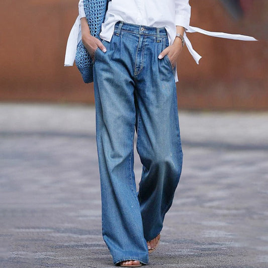 Women's Relaxed Fit Wide-Leg Jeans