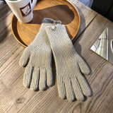 Isolde Women's Comfortable Touchscreen Gloves - Stylish & Warm Winter Accessory