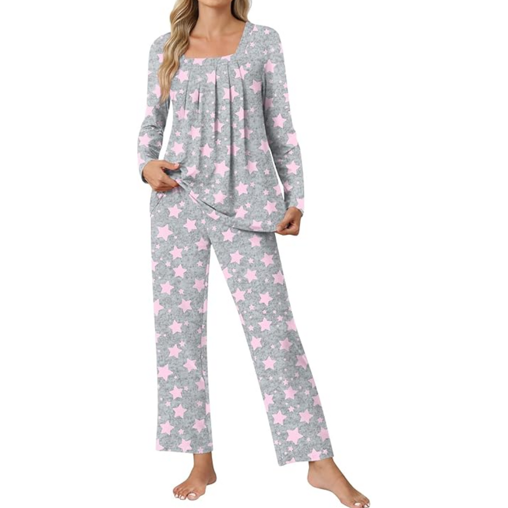 Cozy Laetitia 2-Piece Lounge Pajama Set with Pockets - Perfect for Relaxation