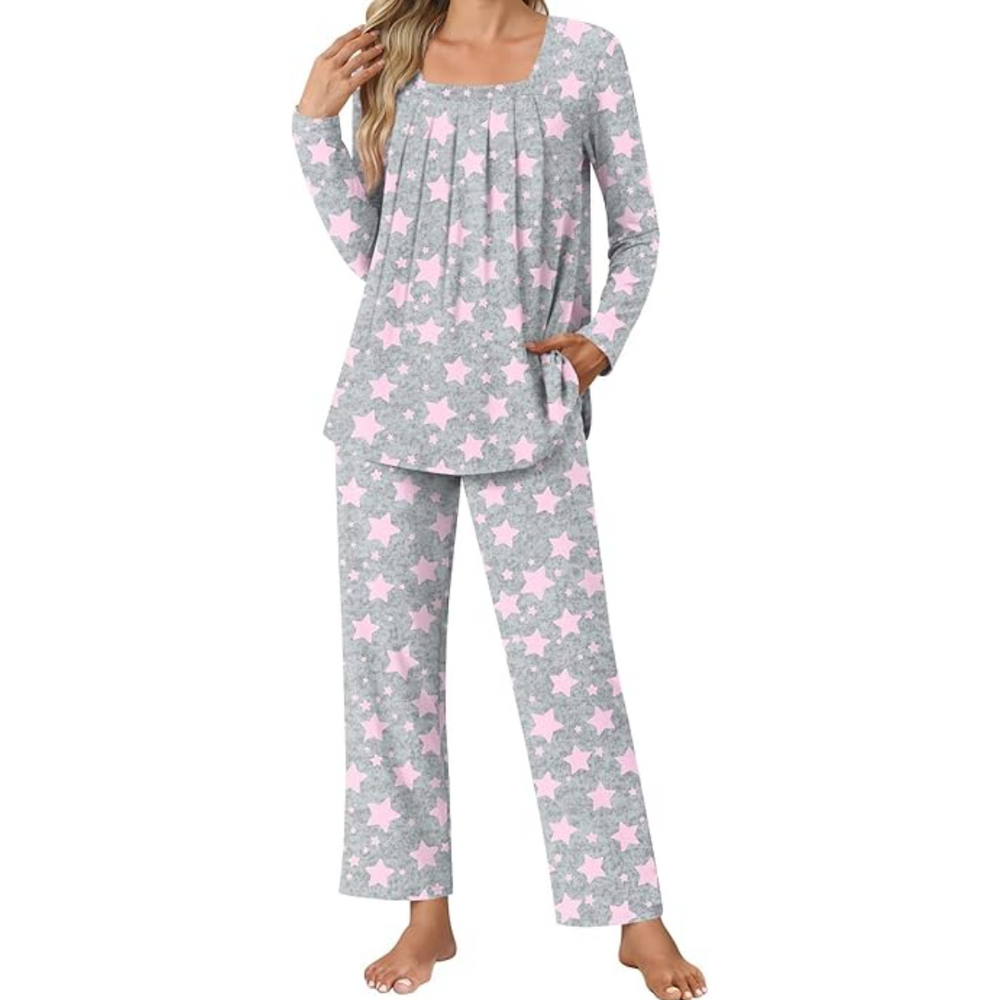 Cozy Laetitia 2-Piece Lounge Pajama Set with Pockets - Perfect for Relaxation