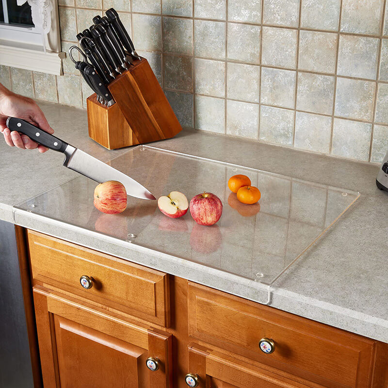 GlassEdge – Stylish & Safe Non-Slip Cutting Board