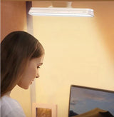Optimized Product Title: "Magnetische LED-Lichtleiste mit Touch-Sensor – Flexibles, dimmbares Licht für jeden Raum" 

This title includes keywords like "dimmbar" (dimmable) to attract more potential buyers and emphasizes versatility by mentioning "für jed