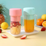 Optimized Product Title: **Tragbarer Mixbecher für Smoothies – Schnelle Zubereitung Frischer Getränke in Sekunden | Ideal für Unterwegs** 

This title includes relevant keywords, highlights the product's benefits, and emphasizes its portability, making it