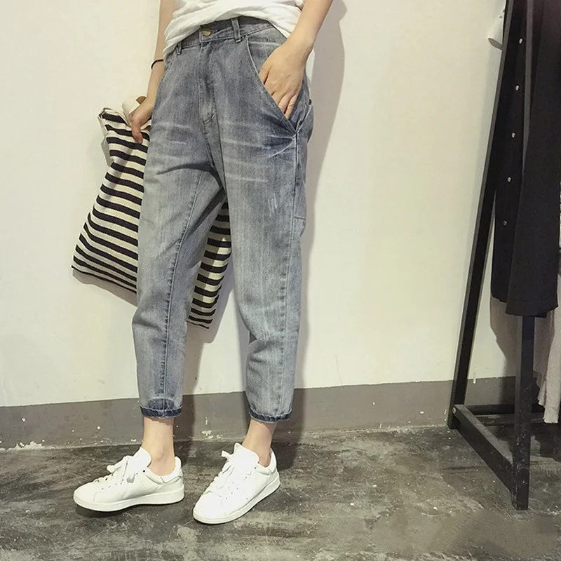 Plus-Size Stretch Jeans for Women - Comfortable & Stylish Denim Pants in Various Sizes