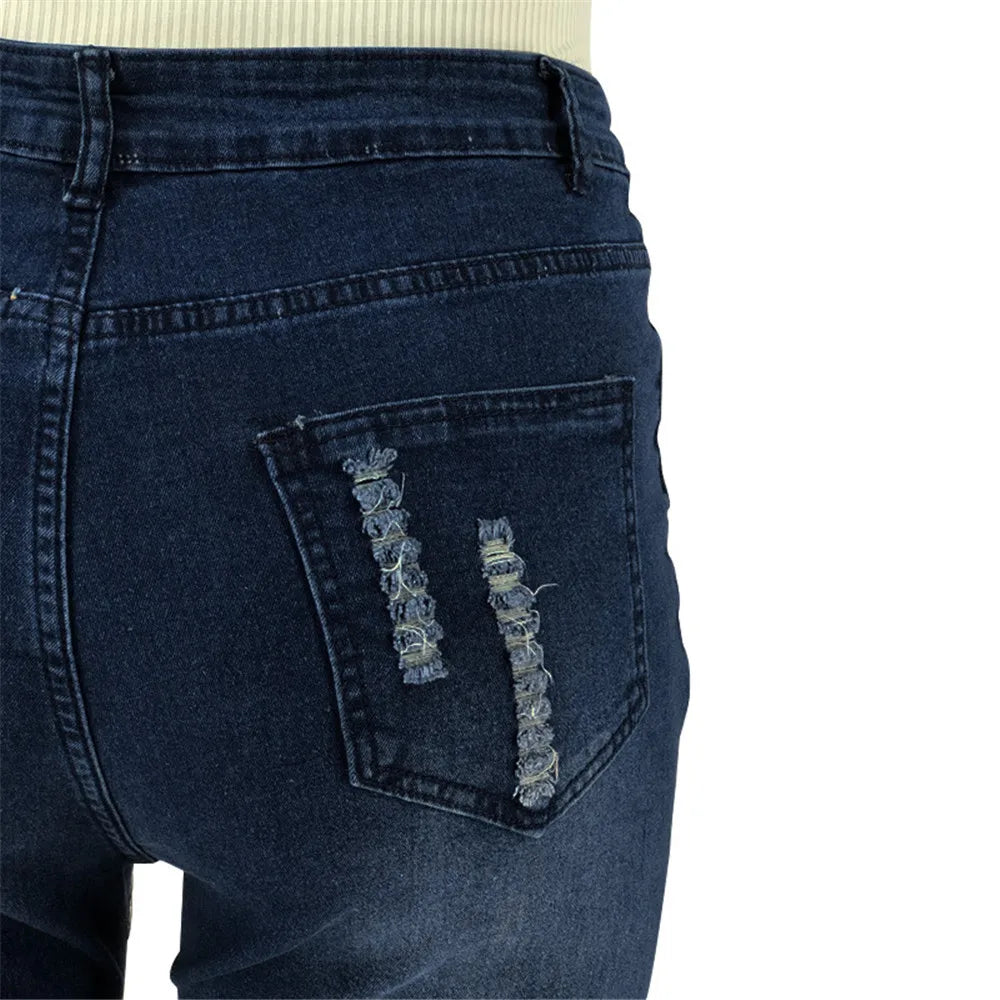 Plus-Size Stretch Flared Jeans for Women - Comfortable & Stylish Denim Trousers