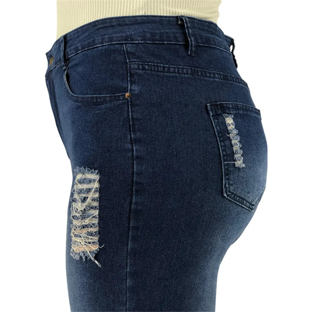 Plus-Size Stretch Flared Jeans for Women - Comfortable & Stylish Denim Trousers