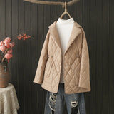 Plus Size Padded Jacket with Autumn Leaves Pattern – Stylish & Cozy Outerwear