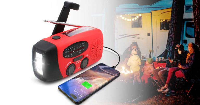 All-in-One Emergency Radio with Solar Power & Power Bank | Davy - Stay Prepared Anytime, Anywhere