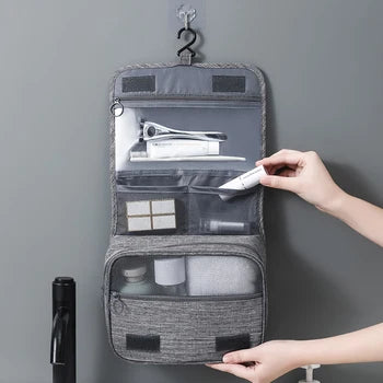 Men's Davy Hanging Toiletry Bag - Stylish & Functional Travel Organizer