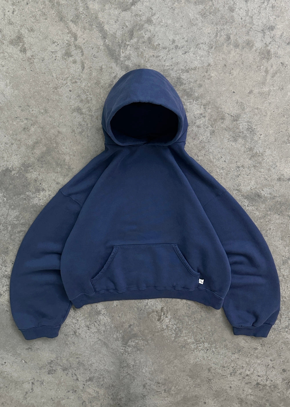 Premium Urban Hoodie for Men & Women - Stylish, Comfortable, and Versatile Streetwear