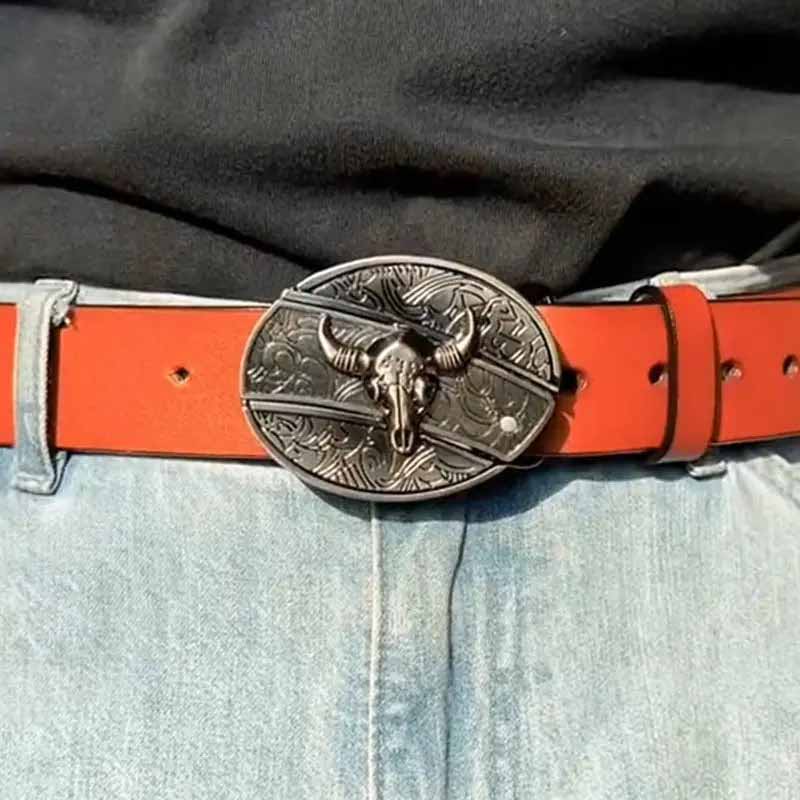 Davy Oval Bull Skull Belt Buckle with Hidden Tool - Unique Western Accessory