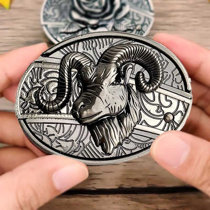 Davy Oval Bull Skull Belt Buckle with Hidden Tool - Unique Western Accessory