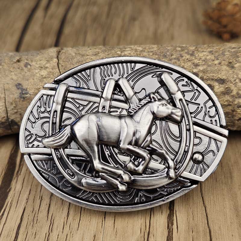 Davy Oval Bull Skull Belt Buckle with Hidden Tool - Unique Western Accessory