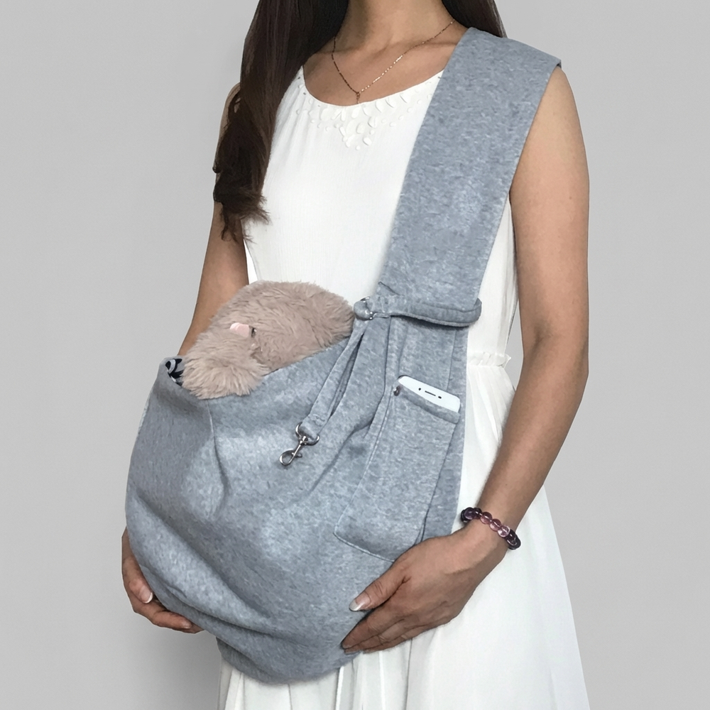 Davy Pet Sling Carrier Bag for Small Dogs & Cats - Comfortable & Stylish Hands-Free Travel Solution