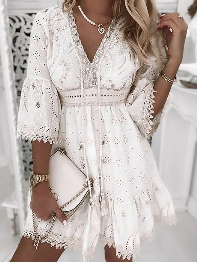 Women's Boho Broderie Flare Sleeve Mini Dress - Stylish Summer Fashion, Lightweight & Comfortable