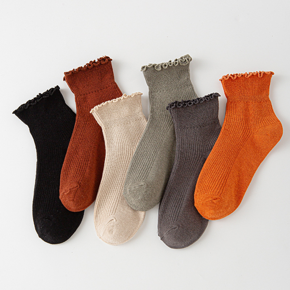 Davy Women's Ruffle Trim Ankle Socks - Stylish & Comfortable Fashion Footwear