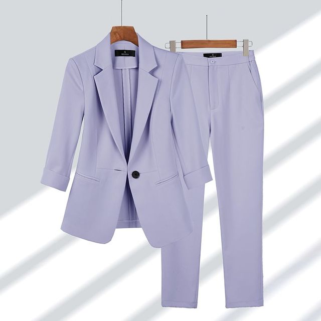 Stylish Women's Blazer and Trouser Suit - Chic Office Wear & Formal Attire