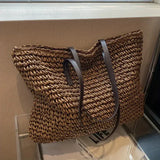 Stylish Davy Women's Oversized Woven Tote Bag - Perfect Carryall for Everyday Use
