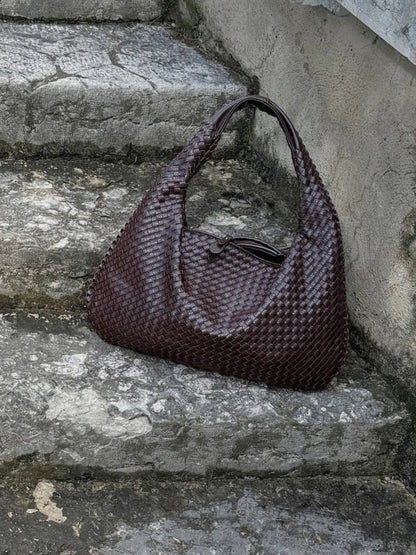 Davy Women's Stylish Woven Tote Bag - Spacious & Trendy Handbag for Everyday Use