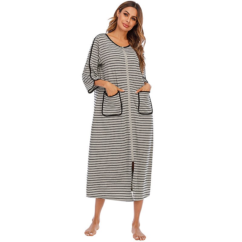 Cozy Women's Zip-Up Hooded Robe - Soft, Warm & Stylish Loungewear for Ultimate Comfort
