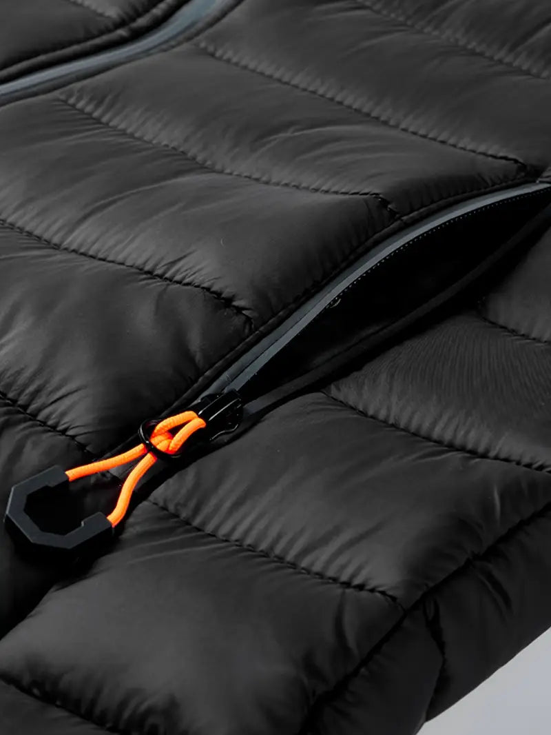 Optimized Product Title: "Elegante Damen Kapuzenjacke - Stylische, Bequeme Hoodie-Jacke für Herbst und Winter" 

This title includes relevant keywords, specifies the target audience (women), and highlights the seasonal use, making it more appealing for Go