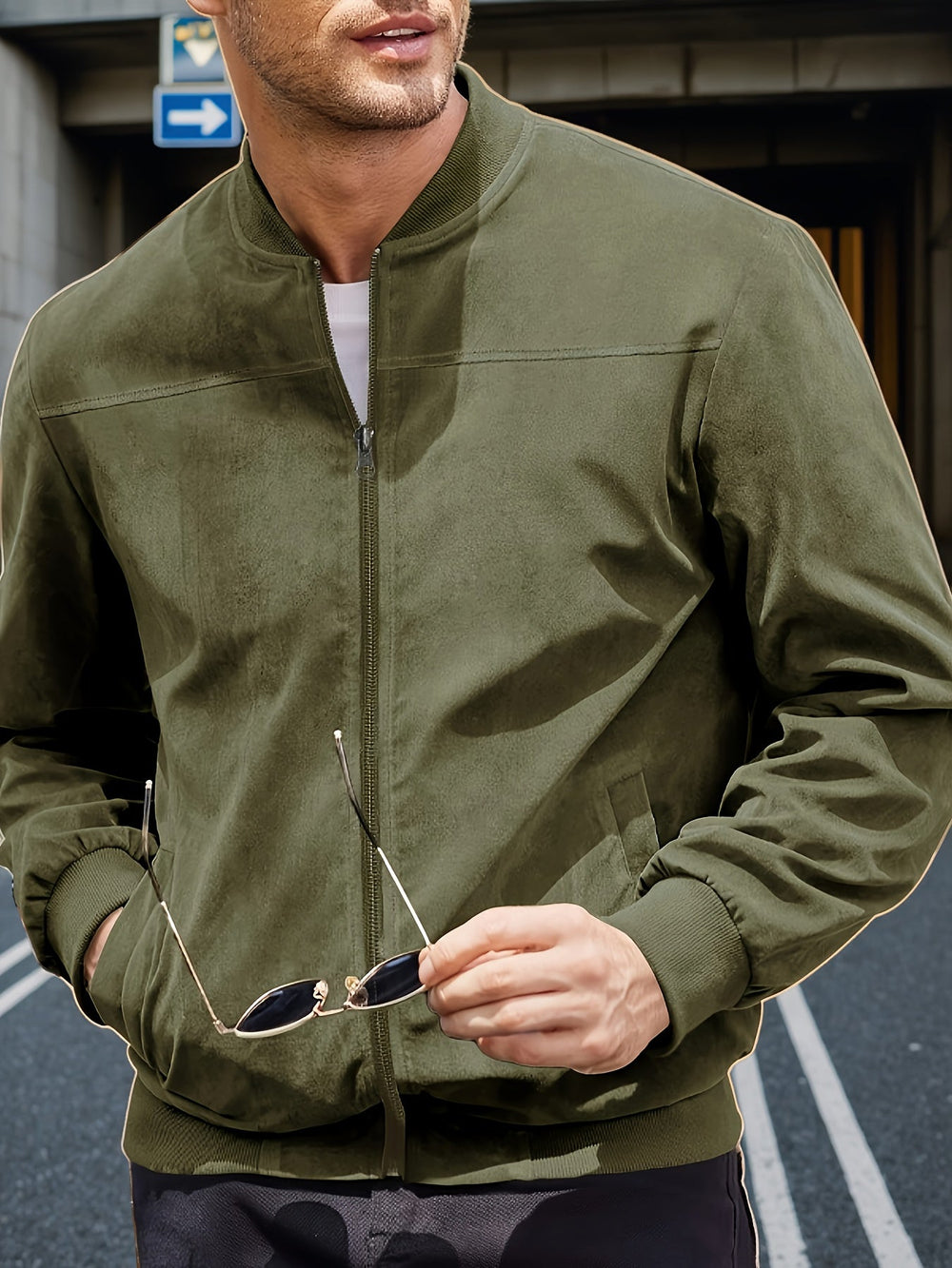 Enhanced Product Title: Mason™ Stylish Zip-Up Jacket for Men - Trendy and Versatile Outerwear 

This title includes relevant keywords while maintaining clarity and appeal for potential buyers.