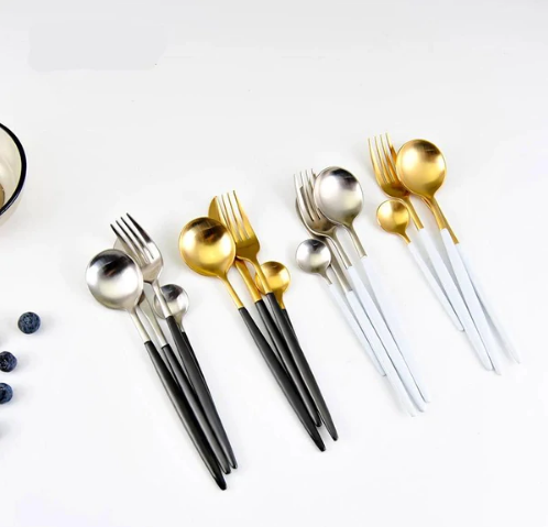 RoyalGlow cutlery set detail