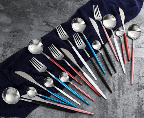 RoyalGlow cutlery set detail