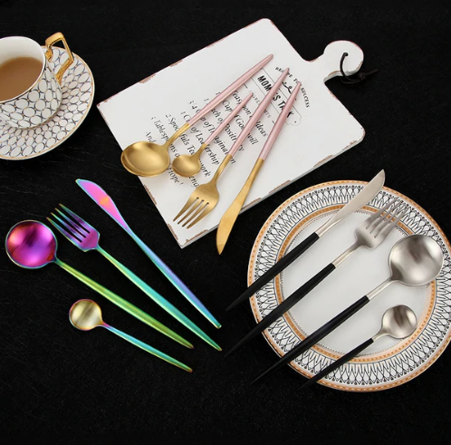 RoyalGlow cutlery set detail