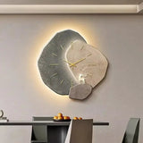 Moon Wall Clock – Plastic & Glass, 30/40cm, Battery-Powered Beige & Gold