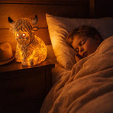 Highland Cow Resin Night Light – Decorative Lamp with Warm Amber Glow for Cozy Ambiance