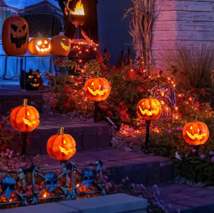 Solar Pumpkin Garden Lantern - Warm Halloween Light