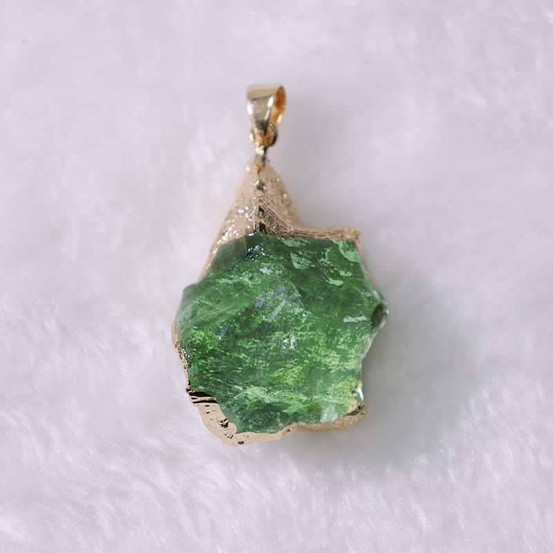 Lyra – Natural Moldavite Necklace