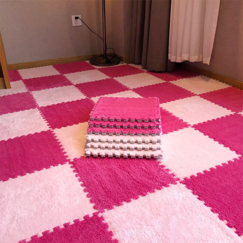 Plush Puzzle Rug Tiles – Foam, 30×30cm & Non-Slip Interlocking