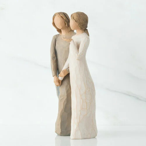 Handcrafted Resin Sister Figurine - Perfect Gift for Siblings and Home Decor