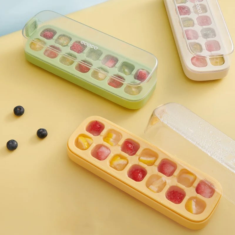 Ice Cube Tray with Push Mechanism