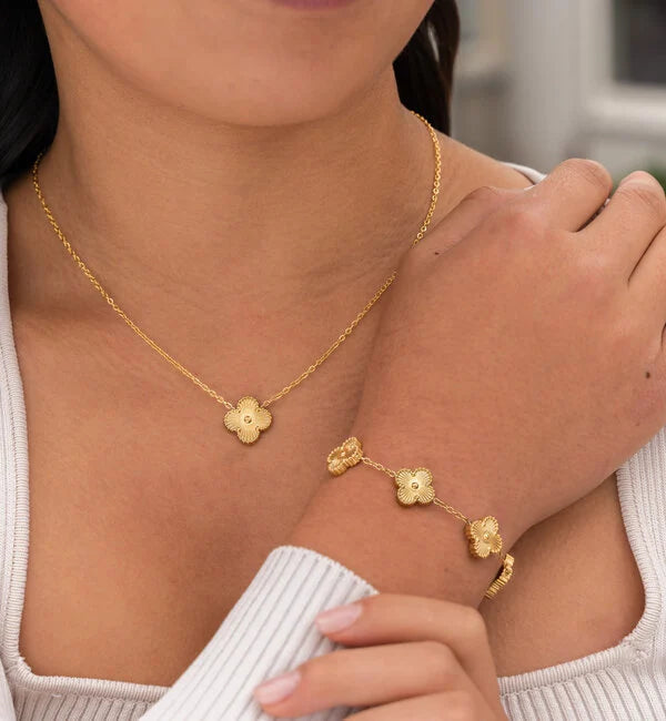 Elegant Aurora Jewelry Set – Stunning Necklace and Earrings for Special Occasions