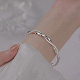 Elegant Silver Bracelet with Intricate Design | Stylish Jewelry for Any Occasion
