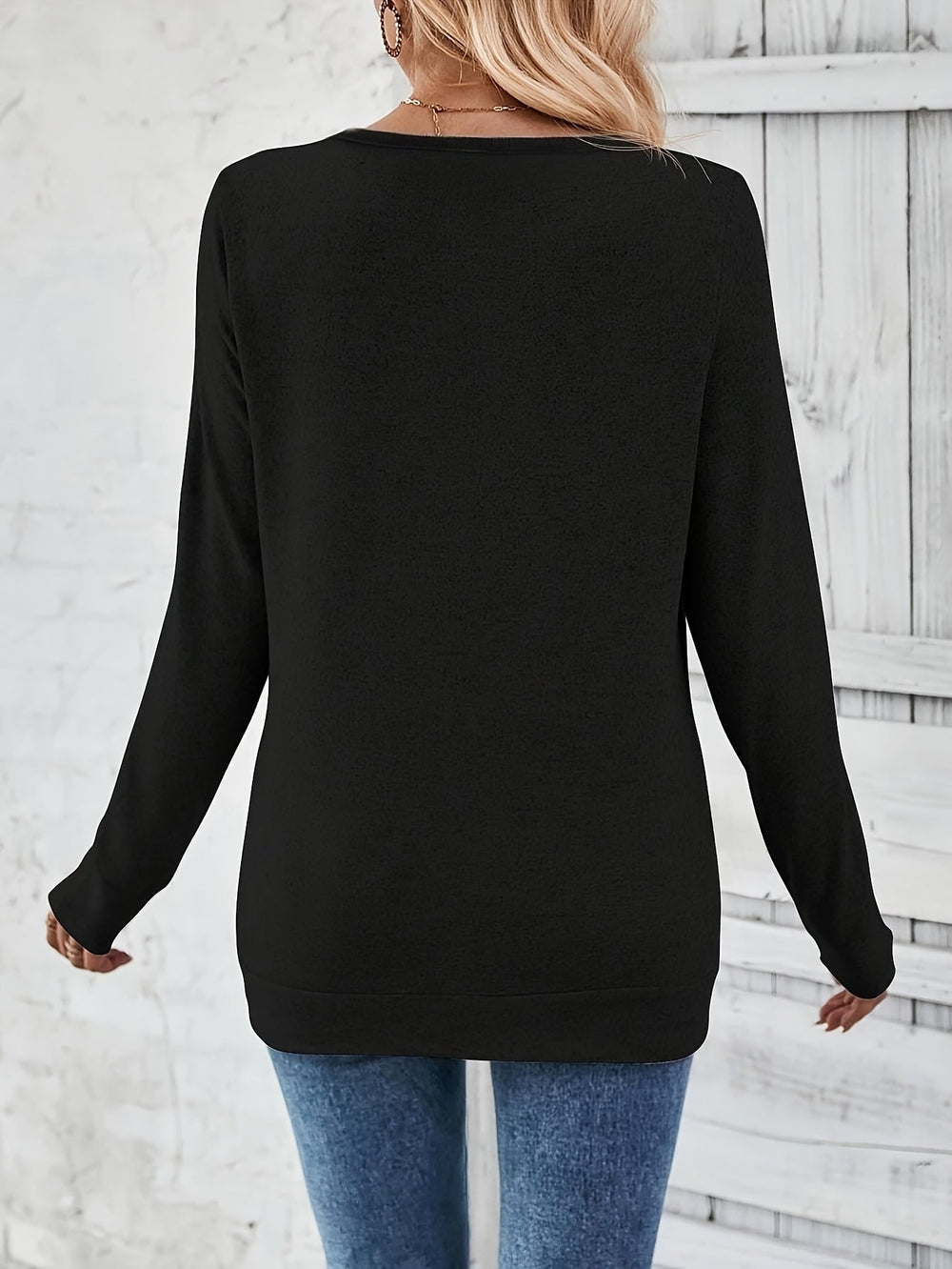 Ladies' sweater with V-neck and button detail – Iris - 21